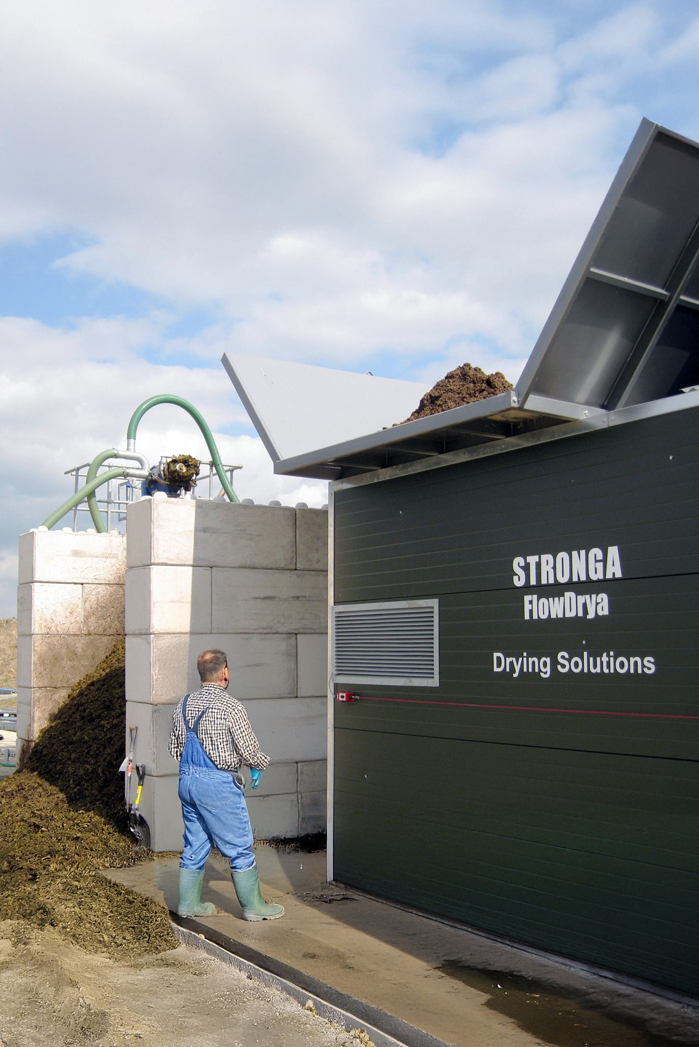 FlowDrya FD17 drying digestate fibre in England