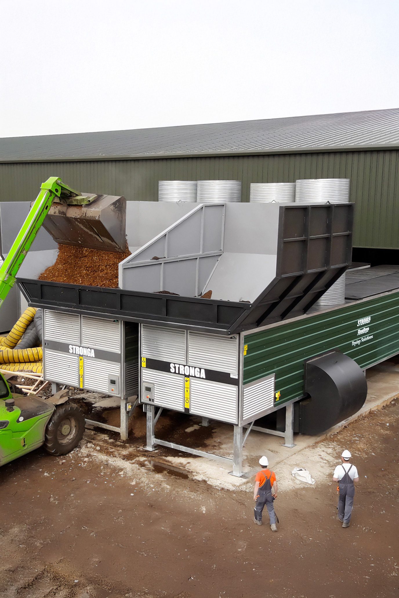 FlowDrya FD60 drying wood chips in England
