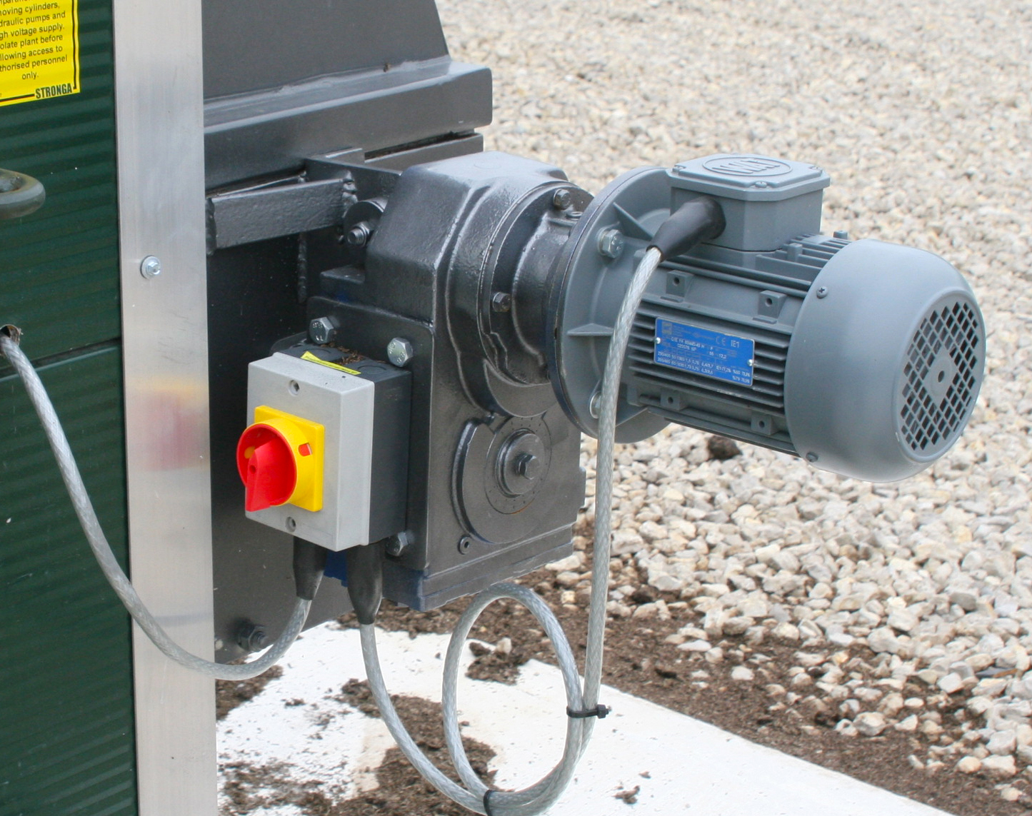 FlowDrya motor and gearbox assembly