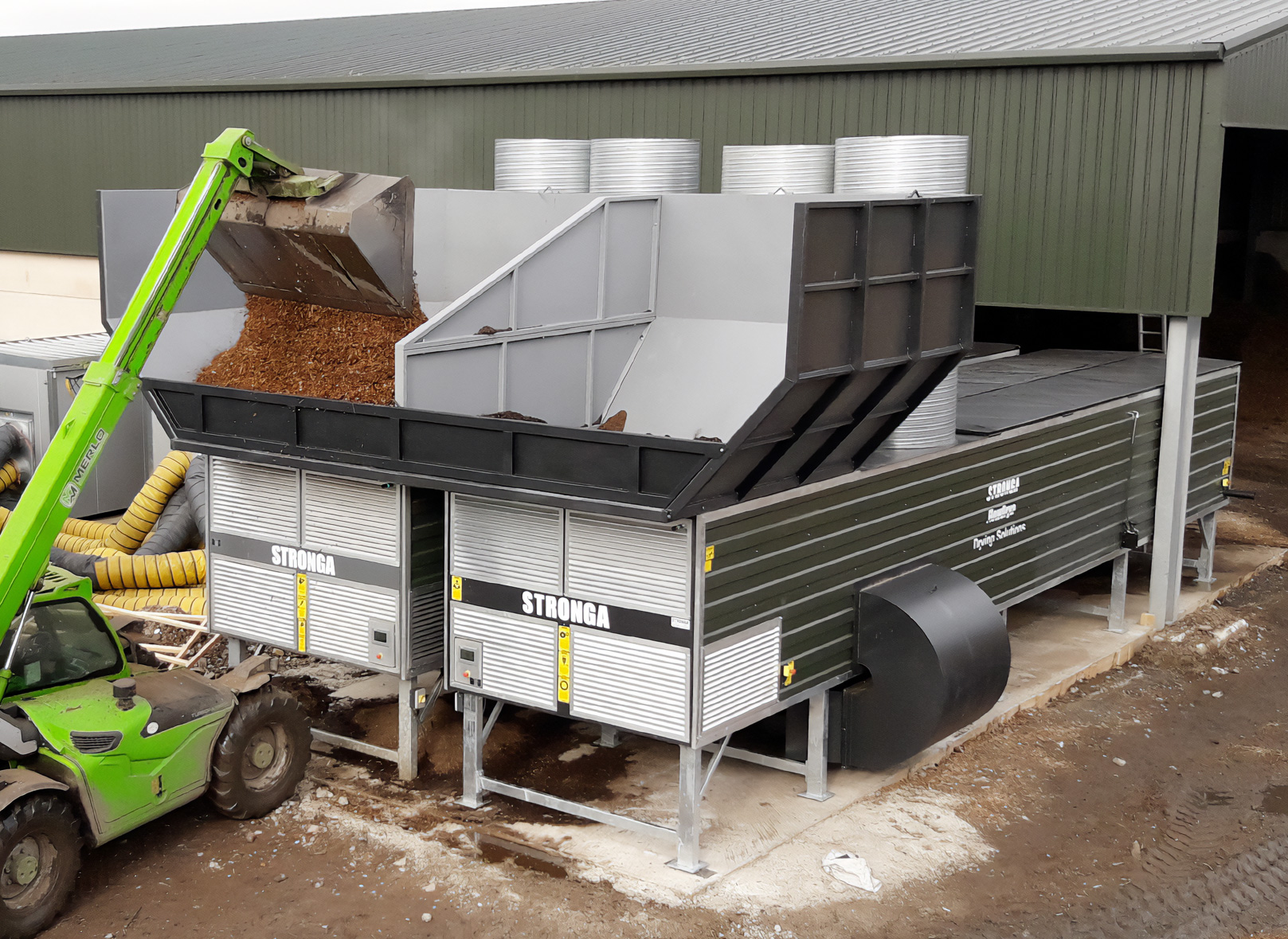 FlowDrya installation for shredded pallet wood drying
