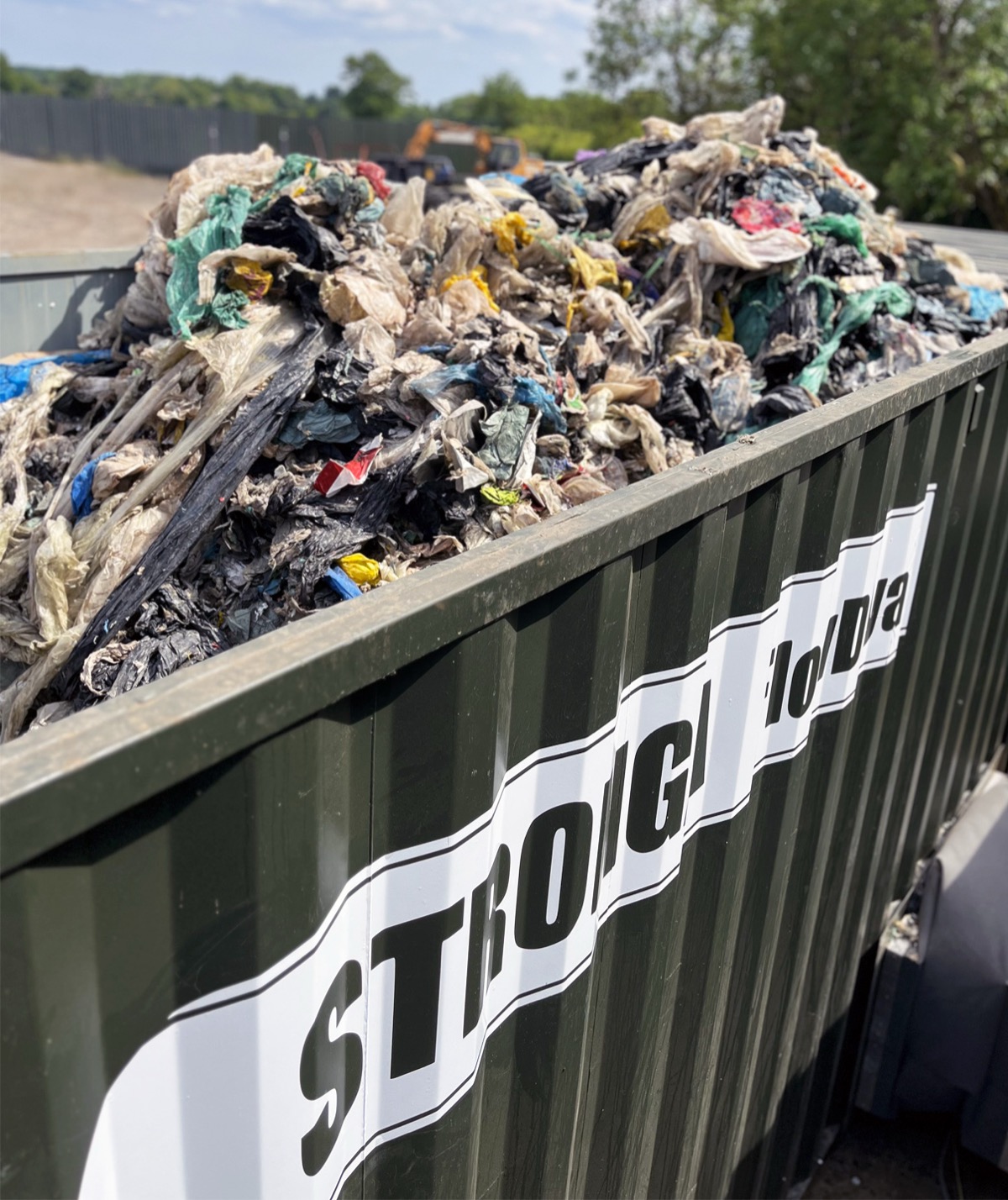 FlowDrya equipment drying mixed-grade whole plastic packaging waste